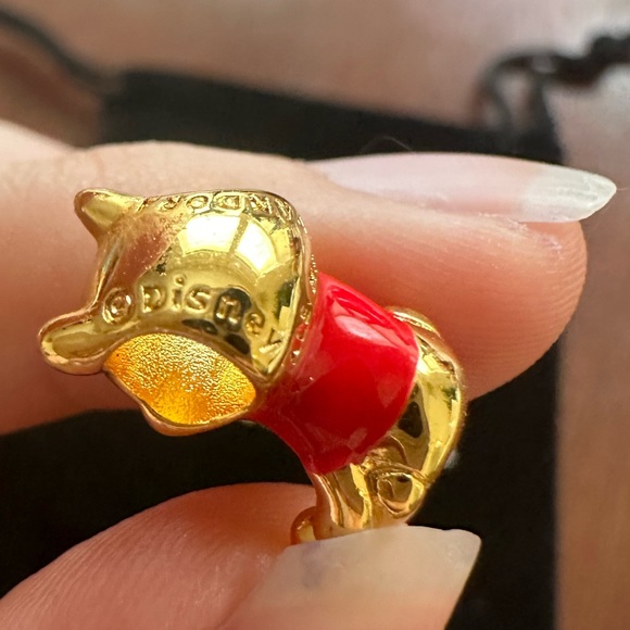 NWOT Pandora x Disney Winnie the Pooh Bear Charm - Picture 7 of 14